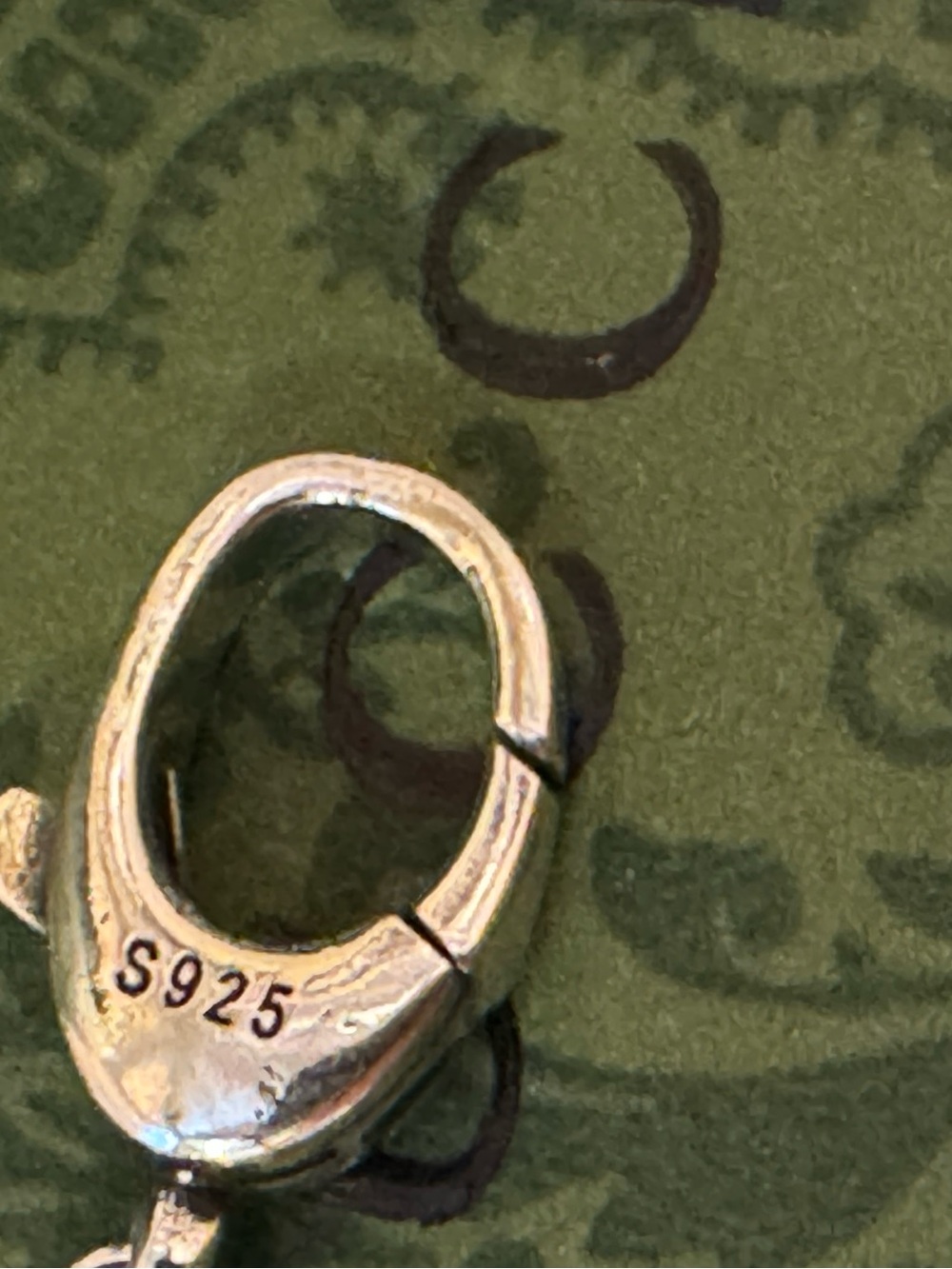Gucci Silver Key Charm Bracelet - Silver - Picture 6 of 10